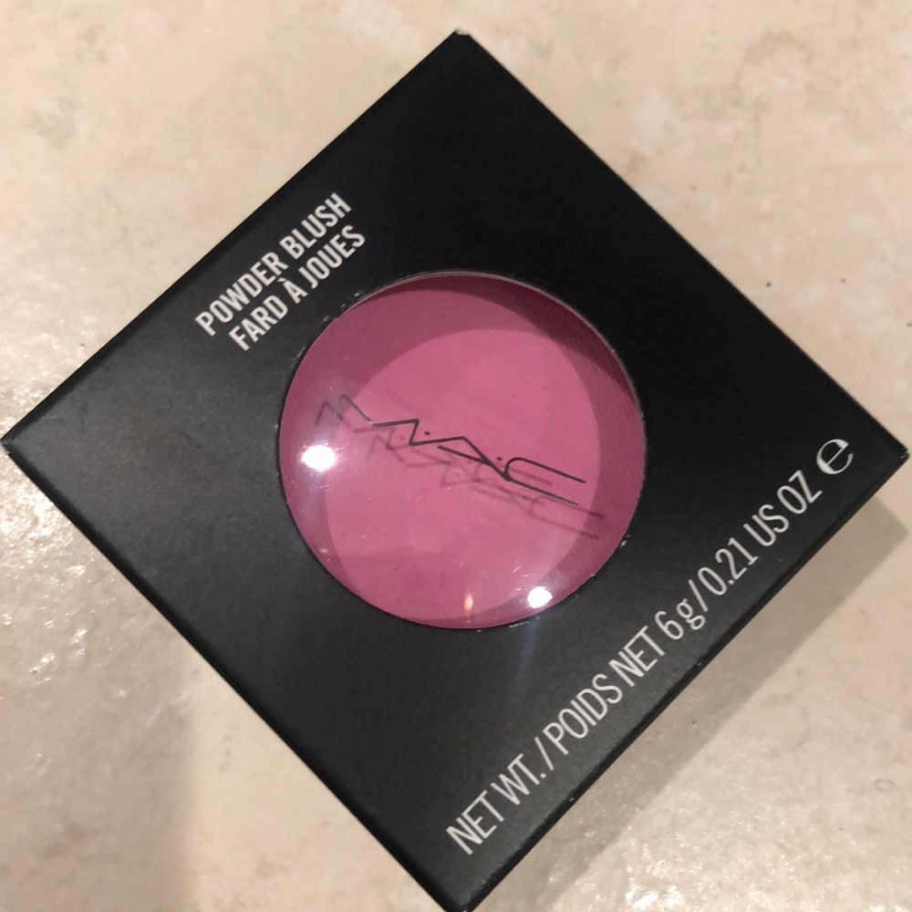 MAC blush Peony petal